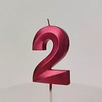 Свеча цифра "2", красная