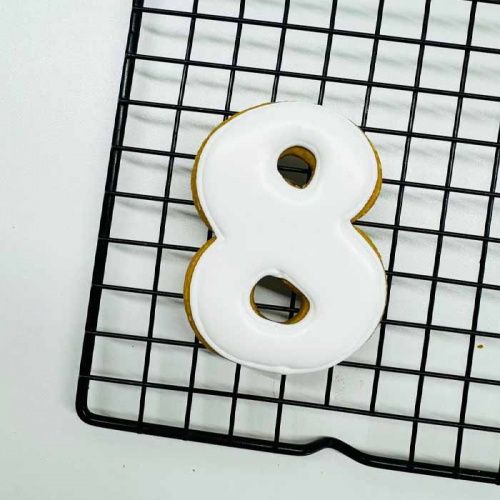 Пряник имбирный "8" белый, 8см